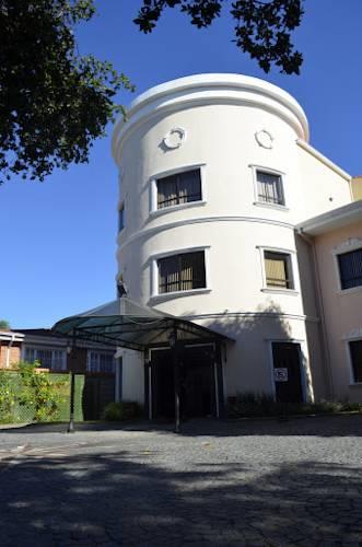 Отель Le Moustier Suites