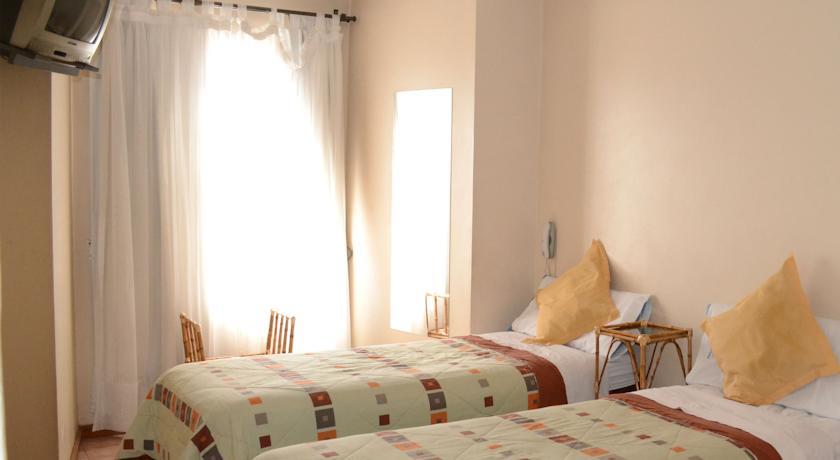 Отель Hotel Cuesta del Viento