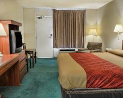 Отель Econo Lodge King's Dominion - South
