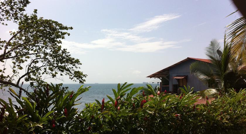 Отель Hotel La Uvita