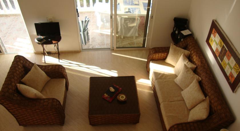 Апартаменты Jim&Dawn's Beach Condo