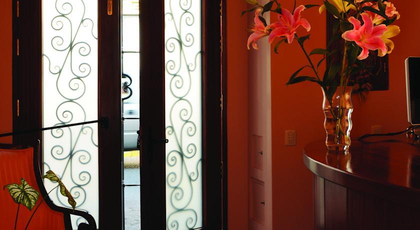 Marhialja Suites