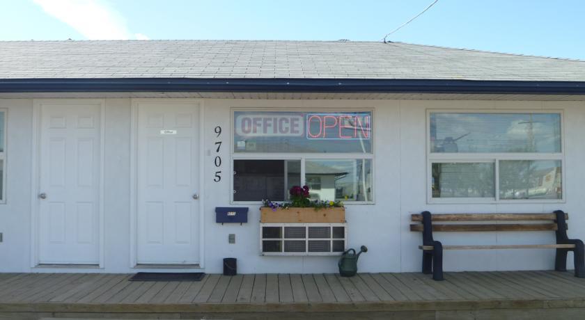 Отель Blue Belle Motel