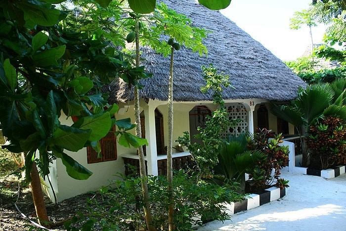 Отель Mbuyuni Beach Village