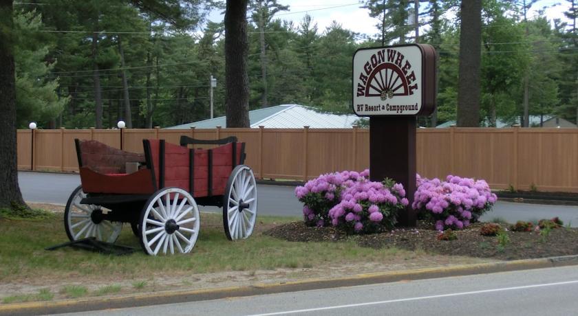 Отель Wagon Wheel RV Resort