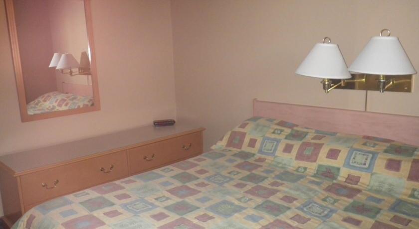 Отель Okanagan Seasons Resort