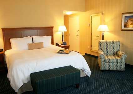 Отель Hampton Inn Ellsworth