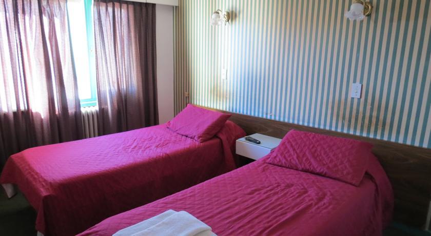 Отель Hotel Oviedo