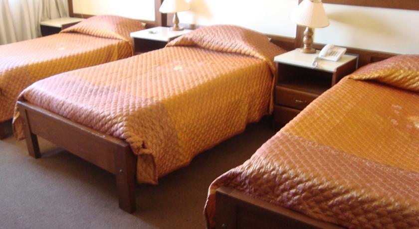 Гостевой дом Hostal Versalles