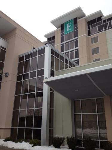 Отель Embassy Suites - Newark Airport