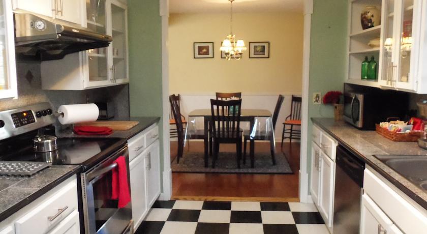 Апартаменты Cozy Home Guest House