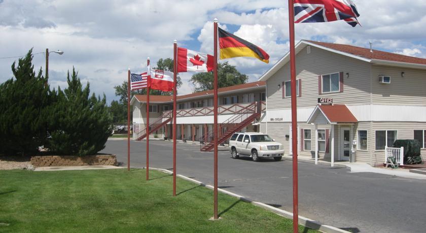 Отель Balanced Rock Motel