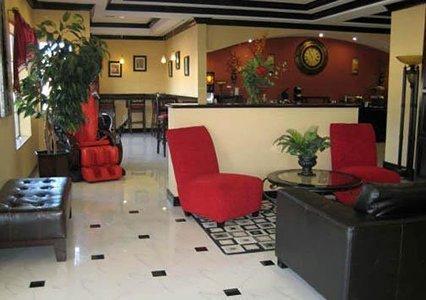 Отель Comfort Inn & Suites Atoka
