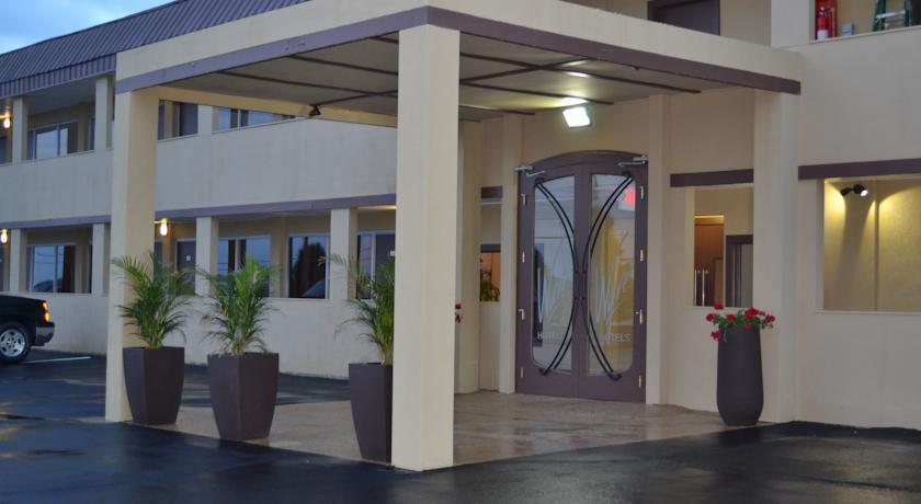 Отель Wave Hotels Monroe