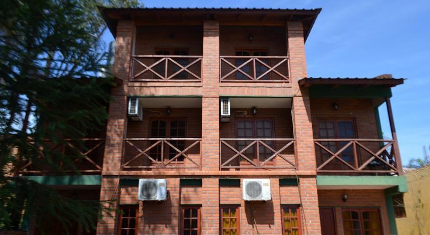 Las Araucarias