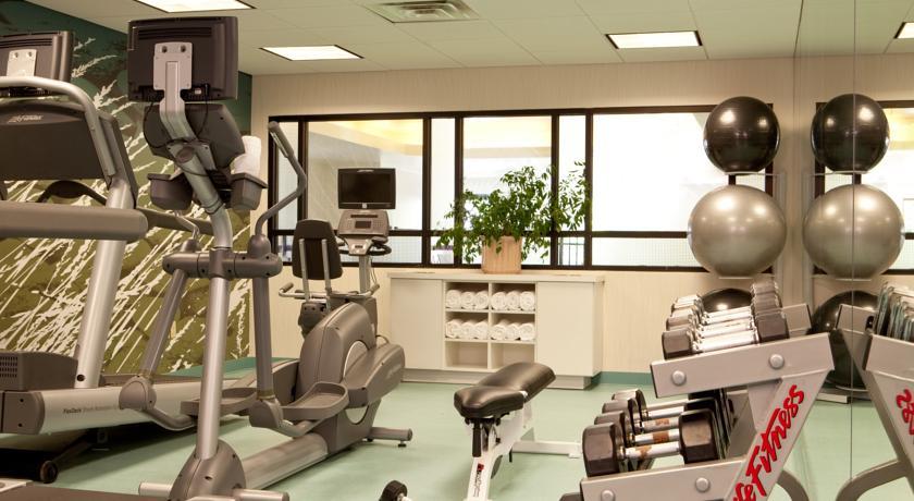 Отель SpringHill Suites Tarrytown Greenburgh
