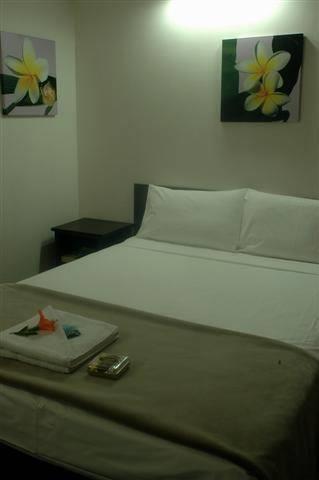 Отель Coral Sands Motel