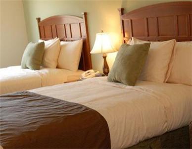 Отель Brookstone Lodge