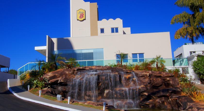 Отель Super 8 Aeroporto Confins