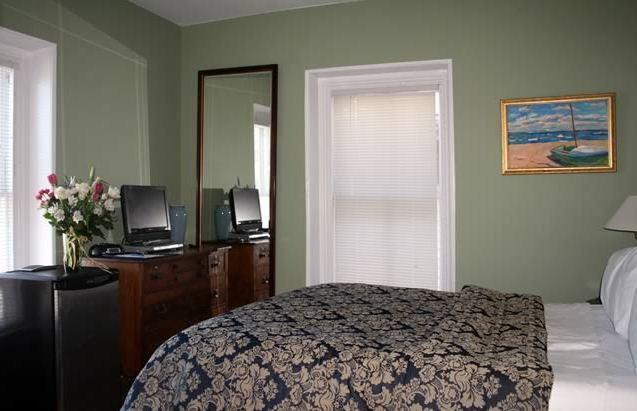 Мини-отель Prince Albert Guest House