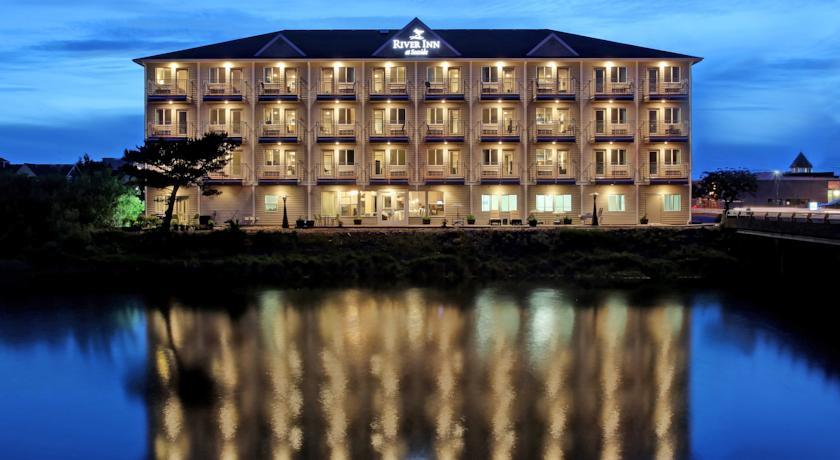 Отель River Inn at Seaside