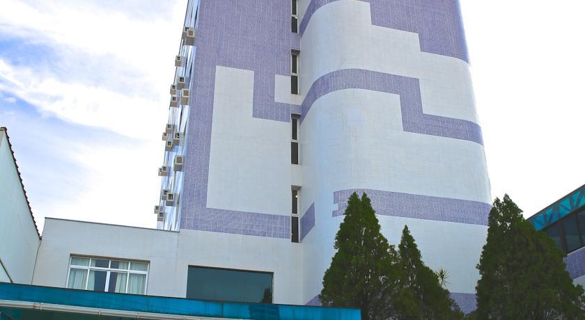 Отель Royal Park Hotel