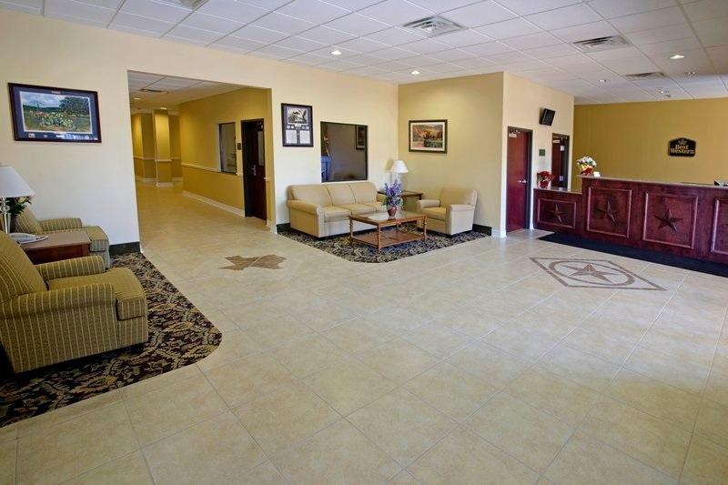 Отель Best Western Plus Salado Inn