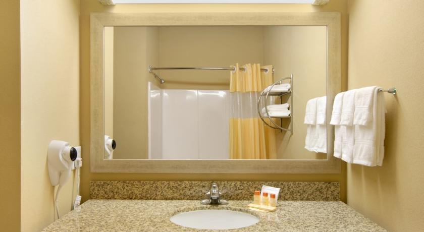 Отель Days Inn Rockdale Texas