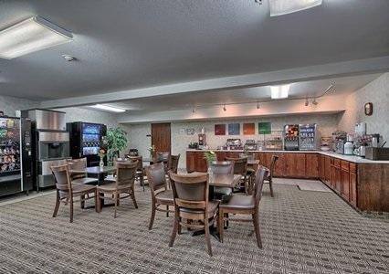 Отель Comfort Inn & Suites Fremont