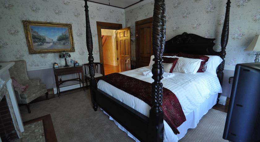 Мини-отель The Wallingford Victorian Inn