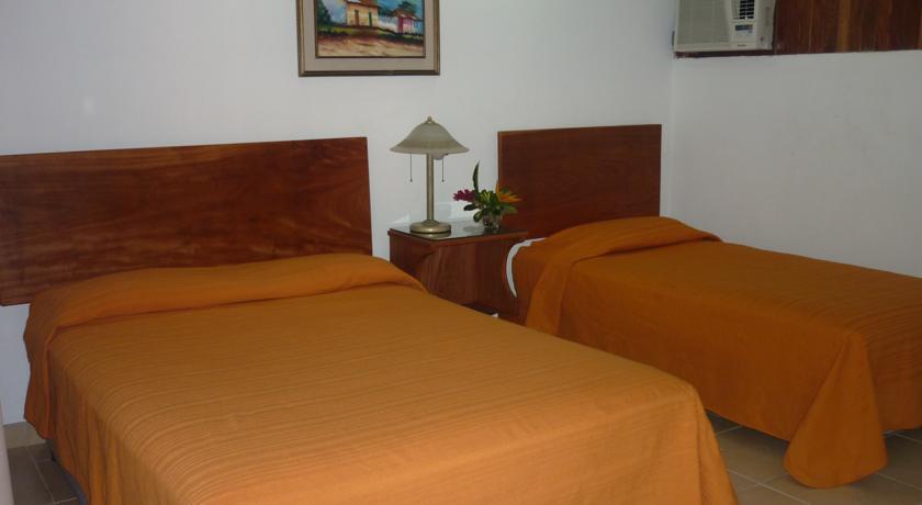 Отель Hotel El Bramadero