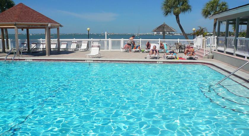 Апартаменты Bermuda Bay Beach Club