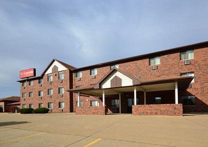 Отель Econo Lodge Inn & Suites Bettendorf