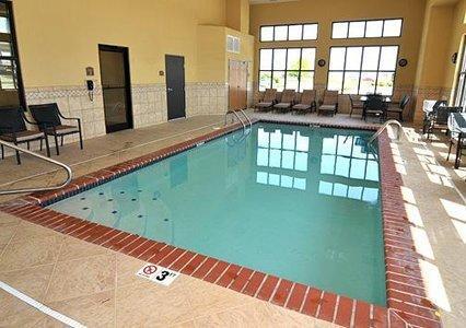 Отель Comfort Inn & Suites Blytheville