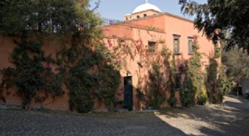 Casa Jardin