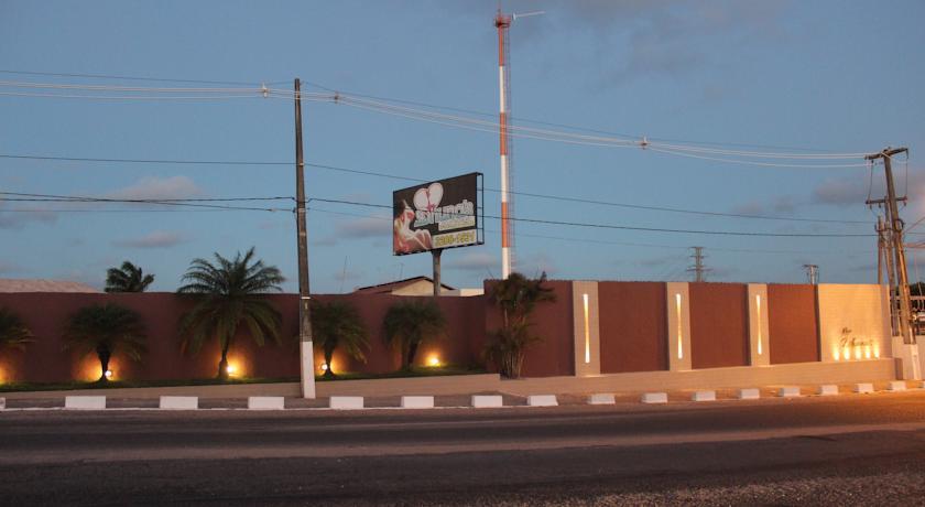 New Dhunas Motel