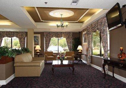 Отель Econo Lodge Stockbridge
