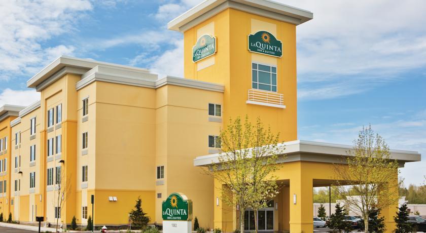 Отель La Quinta Inn & Suites Bellingham
