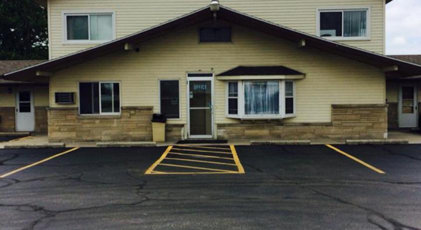Отель Budget Inn - Perrysburg
