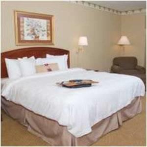 Отель Hampton Inn Chicopee - Springfield