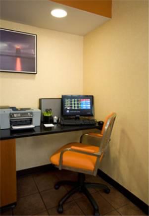 Отель Fairfield Inn & Suites Traverse City