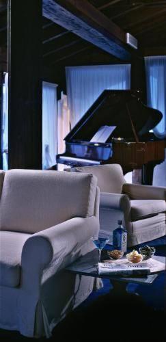 Отель Domina Home Les Jumeaux