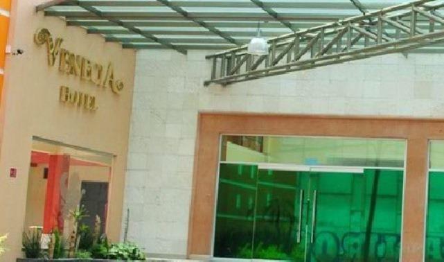 Отель Hotel Venecia