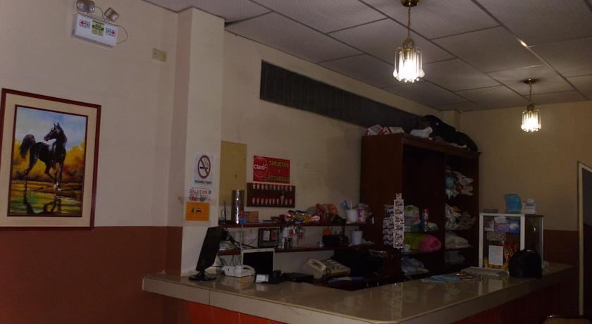 Отель Hotel El Ejecutivo