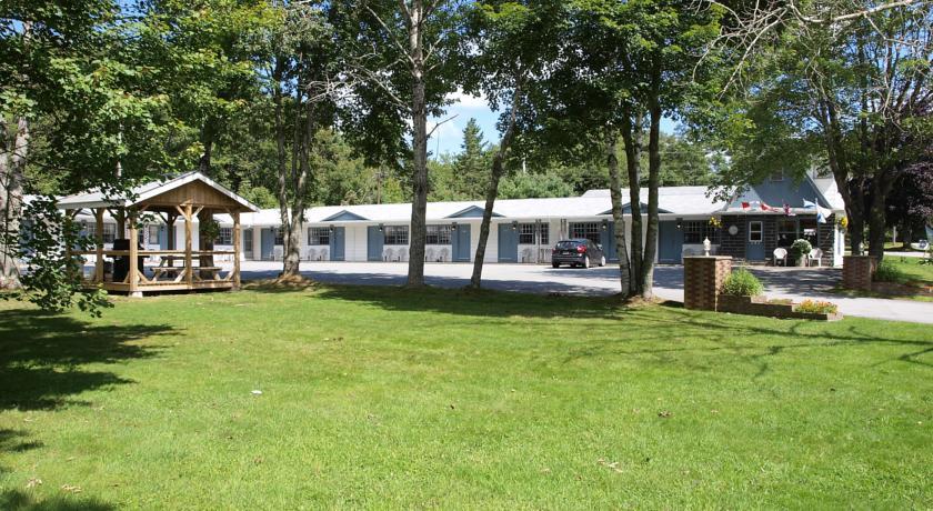 Отель Wildwood Motel