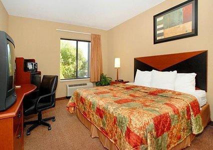 Отель Sleep Inn & Suites Lakeland