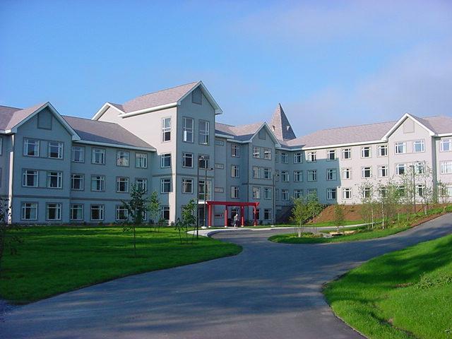 Отель UNB Saint John Summer Hotel
