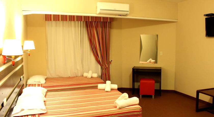 Отель Hotel Puesta del Sol