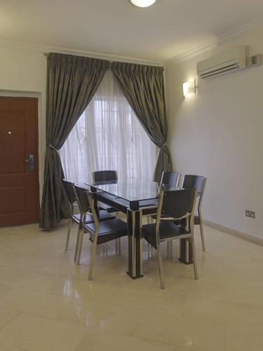 Апартаменты Amara Suites (Banana Island)