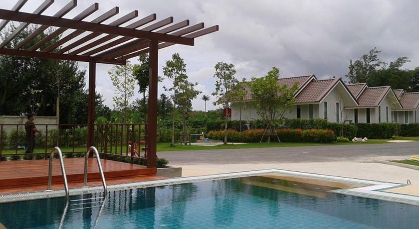 Отель Chanpraya Resort